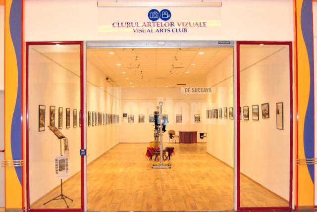 Clubul Artelor Vizuale: Expoziţie de fotografie documentară de eveniment