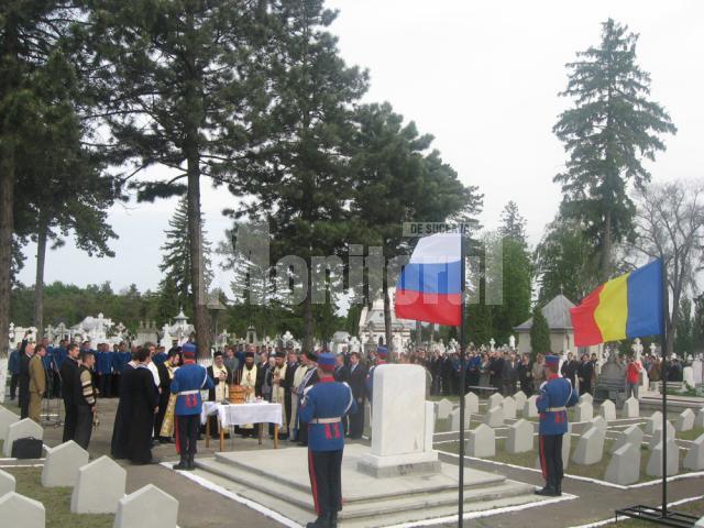 Ceremonial grandios, pentru ruşii căzuţi în Bucovina pe timpul celui de-al Doilea Război Mondial