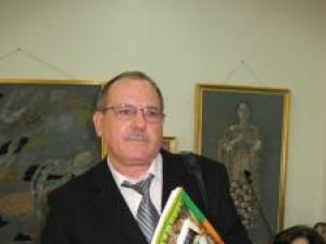 Constantin Arcu, noul preşedinte al Societăţii Scriitorilor Bucovineni