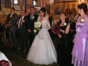 Ceremonia religioasă a fost oficiată la biserica din Plăvălari