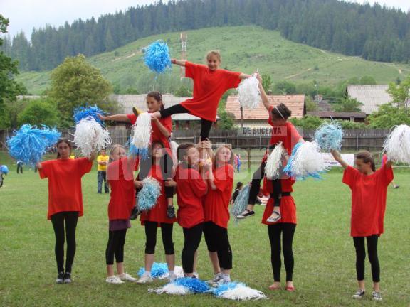 Competiţie: Festivalul „Zilele Sportului Şcolar” a adunat la Putna peste 700 de elevi