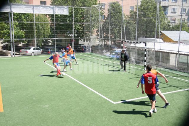 Fotbal pe teren redus: Echipa PNL a câştigat Cupa de Vară a Instituţiilor