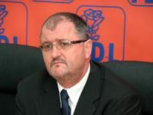 Reacţie: Onofrei consideră că PSD-iştii puteau umple găleţile portocalii „cu ce au furat în ultimii 20 de ani”