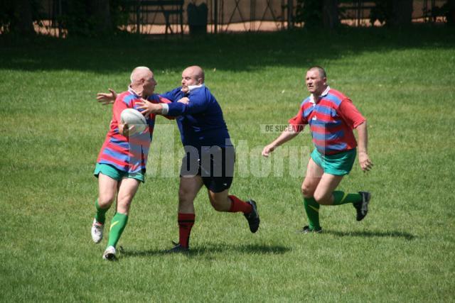 Old-boys: Foştii rugbyşti din Suceava şi Paşcani s-au reîntâlnit în terenul de joc