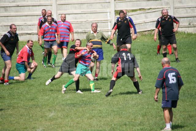 Old-boys: Foştii rugbyşti din Suceava şi Paşcani s-au reîntâlnit în terenul de joc