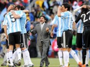 Maradona exultă: „Echipa a fost implacabilă”