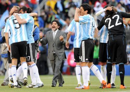 Maradona exultă: „Echipa a fost implacabilă”