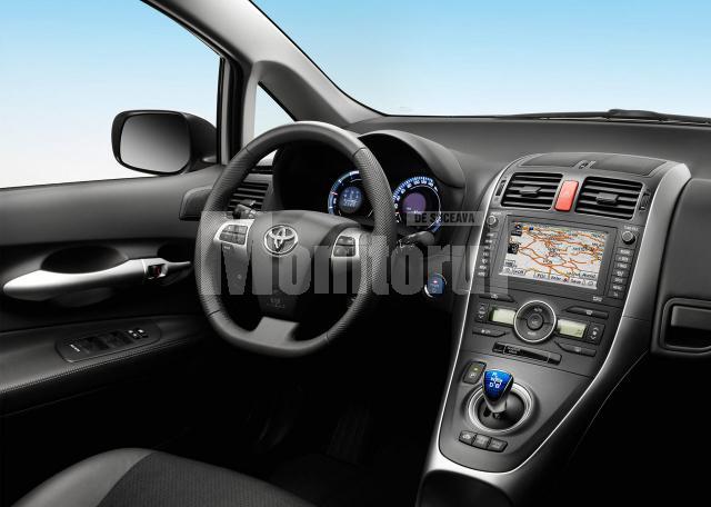 Toyota Auris HSD