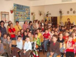 Activităţi: Şcoala de vară „Educaţie pentru toţi”, la Suceava