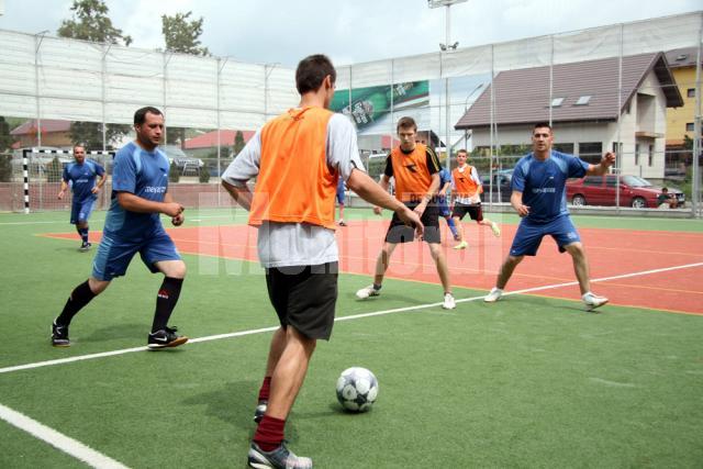 Fotbal pe teren redus: Campionatul Mondial de Fotbal Suceava 2010 a trecut de faza grupelor