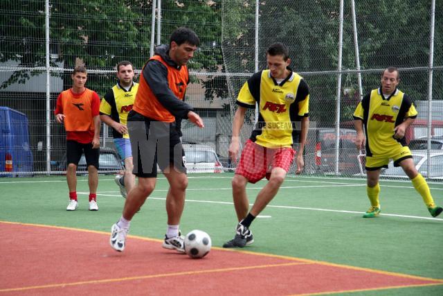 Fotbal pe teren redus: Campionatul Mondial de Fotbal Suceava 2010 a trecut de faza grupelor