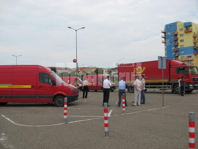 Ieri, la Suceava au ajuns camioane şi camionete cu ajutoare care urmează să fie distribuite sinistraţilor din judeţul Suceava