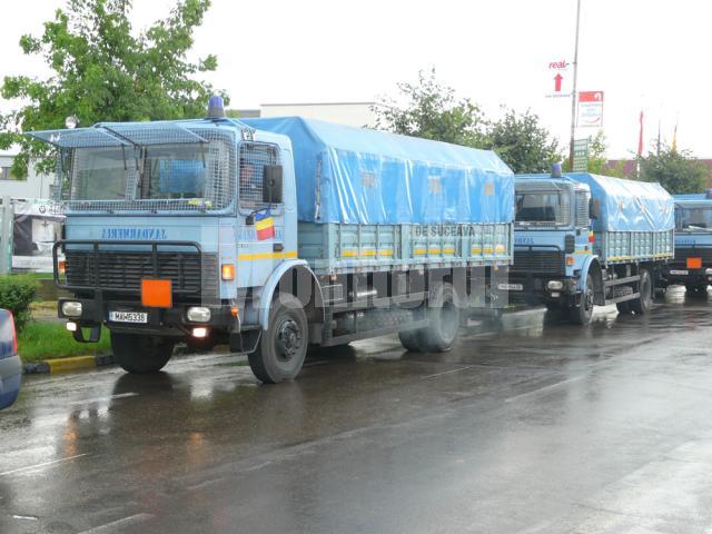Convoiul, format din camioane şi maşini de teren, a plecat din Capitală ieri dimineaţă, la ora 6.00