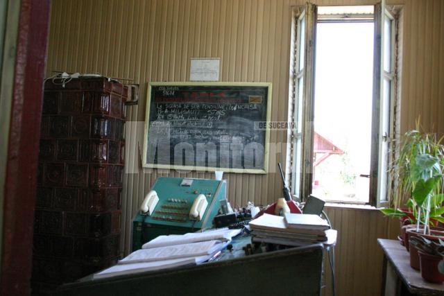 Biroul de comandă din Gara Dărmăneşti
