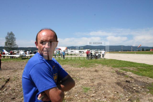 Dan Cobuz, administratorul Aerodrom Floreni