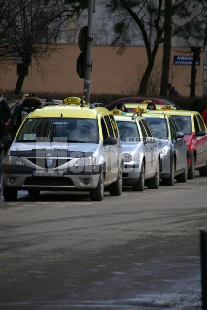 Au fost verificaţi peste 50 de şoferi de taxi