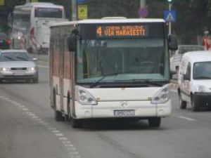 Autobuzele de pe linia 4 vor circula de astăzi pe traseul lor normal