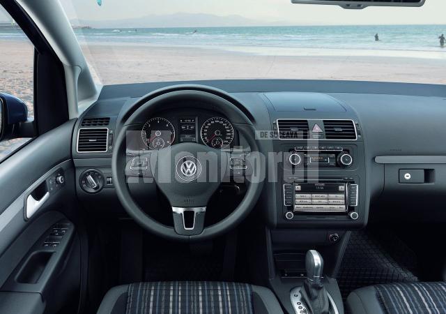 Volkswagen CrossTouran