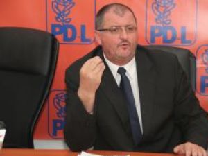 Ministrul Transporturilor, Radu Berceanu, mustrat de senatorul Onofrei