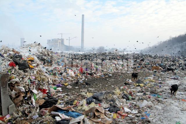 Groapa de gunoi la momentul închiderii sale - ianuarie 2009