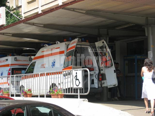 Răniţii au fost preluaţi de ambulanţe şi duşi la „Urgenţele” Spitalului Judeţean