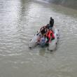 Operaţiune complexă: Cadavrul copilului înecat, scos după o muncă de şapte ore şi devierea râului Suceava