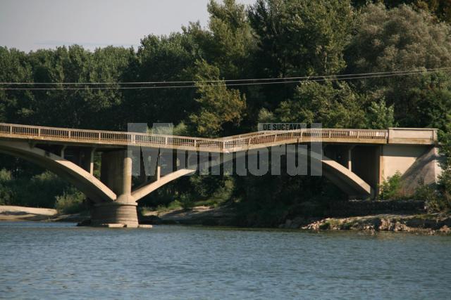 Repararea podului din beton necesita costuri foarte mari