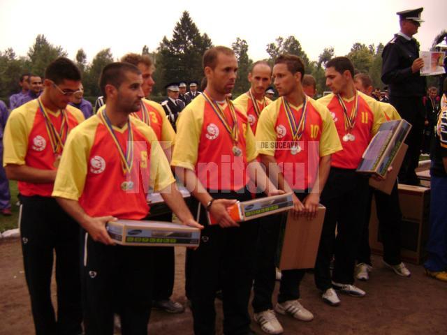 Pompierii ISU Suceava, locul II pe ţară la concursul serviciilor profesionale