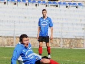 Fotbal juniori republicani: LPS şi Sporting şi-au împărţit victoriile în derbiul local