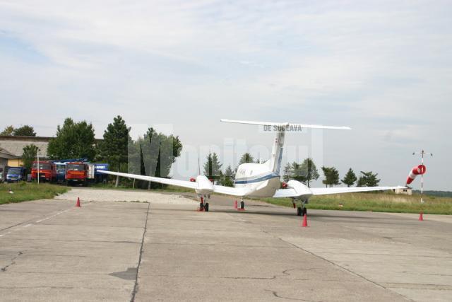 Pe Aeroportul Salcea pot ateriza în prezent doar avioane cu o greutate de maxim 30 de tone