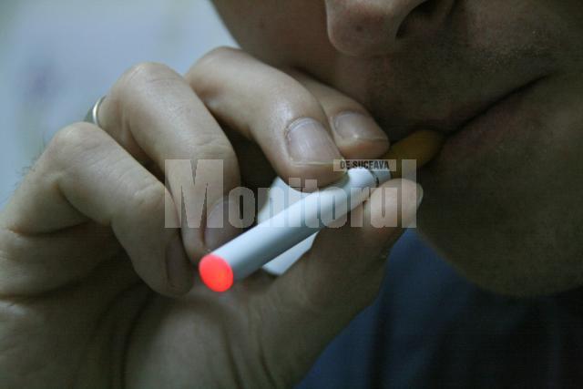 Mulţi suceveni încearca să se lase de fumat cu ajutorul ţigărilor electronice electronice