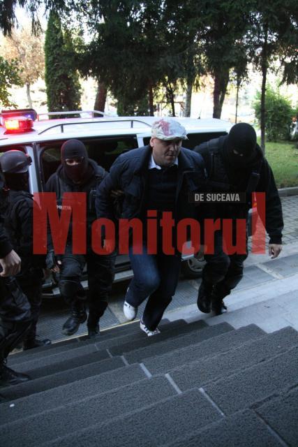 Capăt de drum: Reţea de prostituţie în Spania, Italia şi Olanda, destructurată de procurorii suceveni