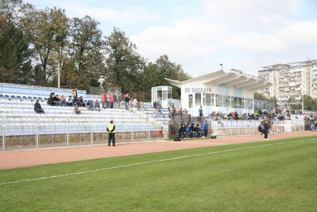 La ultimul meci de pe teren propriu, cu liderul la zi al Seriei I a Ligii a III-a, tribunele stadionului Areni au fost pustii