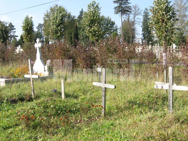 Mormintele celor îngropaţi prin grija municipalităţii
