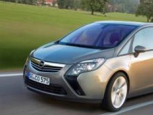 Opel Zafira Rendering