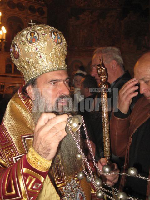 IPS Teodosie Arhiepiscopul Tomisului, prezent la hramul bisericii sucevene