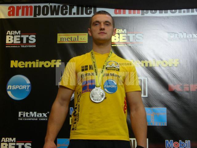 Radauteanul Andrei Chipreanov, medaliat cu argint la Campionatul Mondial de Skandenberg la profesionisti