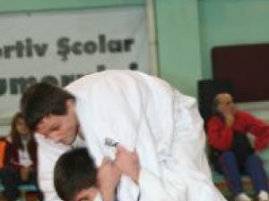Sala de sport din Gura Humorului a găzduit a noua ediţie a Cupei Bucovina la judo