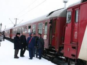 Tren blocat în Gara Suceava