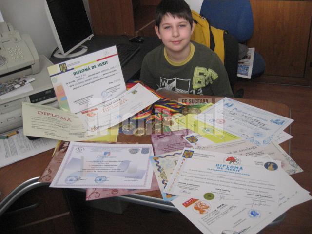 Mihai a participat la numeroase concursuri, întorcându-se de la majoritatea cu medalii, premii şi diplome