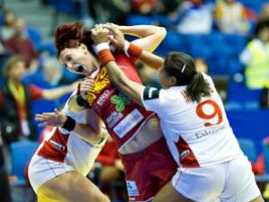 România a obţinut o primă victorie la Campionatul European de handbal feminin