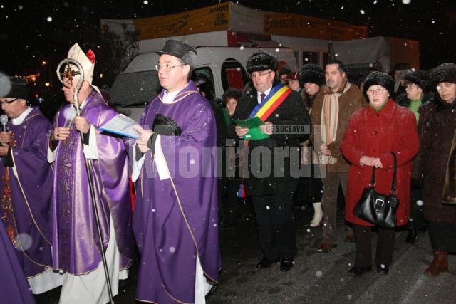 Primarul Ion Lungu a fost alături de delegaţia preoţilor catolici