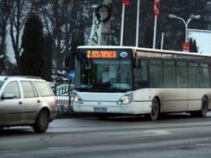 De la 1 ianuarie 2011, o călătorie cu autobuzele sau cu microbuzele TPL va costa doi lei
