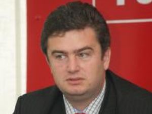 Cătălin Nechifor: „Din păcate, de când a început al doilea mandat, nu am avut altceva de văzut din partea lui Traian Băsescu decât dispreţ”