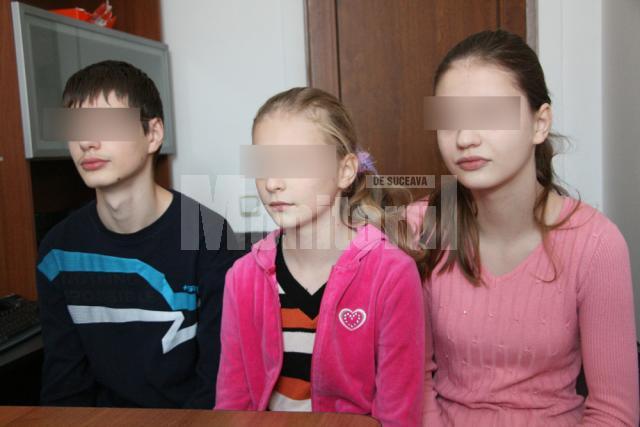 Cei trei copii spun că nu vor să o mai vadă pe mama lor