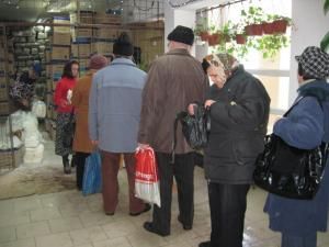 Suceava: Zeci de tone de alimente de la UE vor fi redistribuite pensionarilor şi săracilor