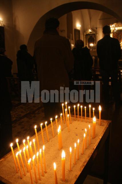 O zi aparte: Armenii au sărbătorit ieri şi Crăciunul şi Boboteaza