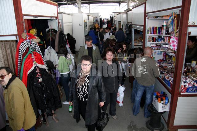 Lucrările de modernizare a Bazarului din lunca Sucevei vor fi reluate anul acesta
