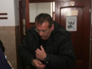 Agentul Dumitru Drelciuc îşi va petrece următoarele săptămâni în arestul Poliţiei Suceava