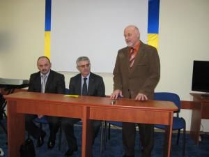Deschiderea manifestării dedicate lui Mihai Eminescu la sediul UUR-Ţinutul Bucovina